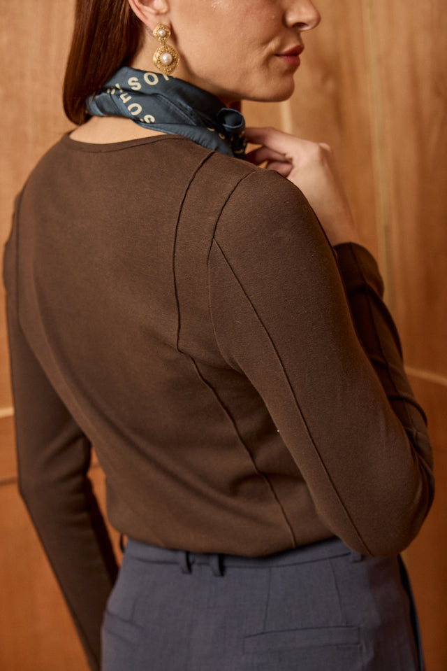 The Sculpted Top - crew neck