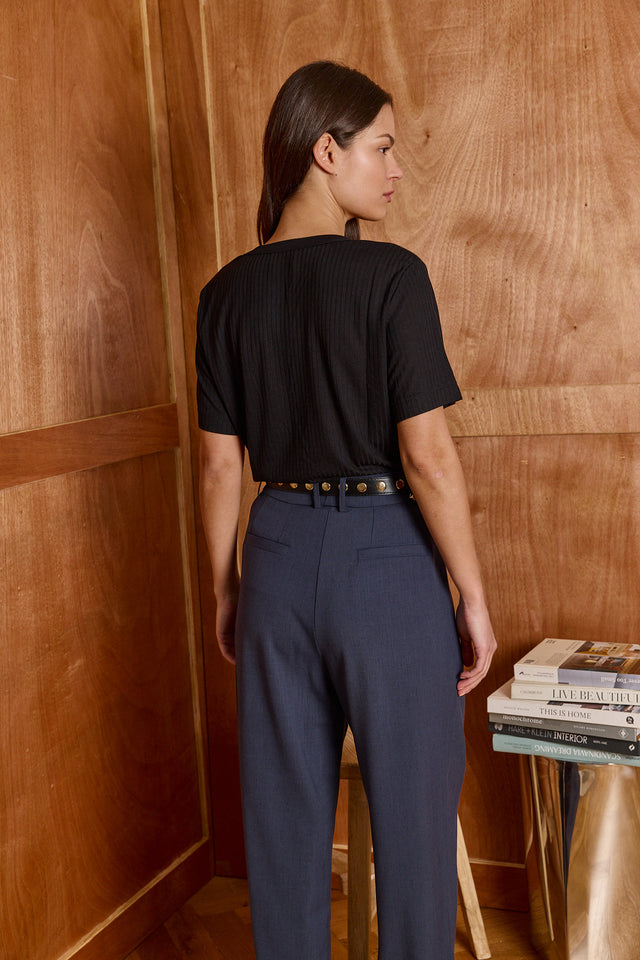 Supreme Tee - V neck