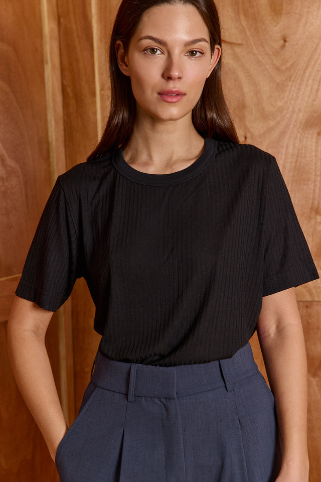 Supreme Tee - Crew neck