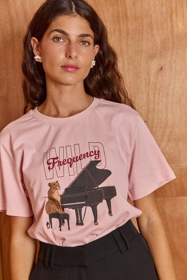 The Pianist Tee - Pink