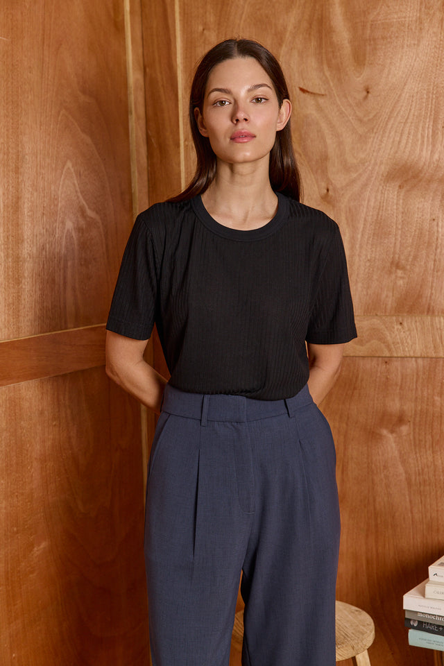 Supreme Tee - Crew neck