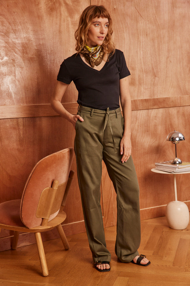 The relaxed tie waist