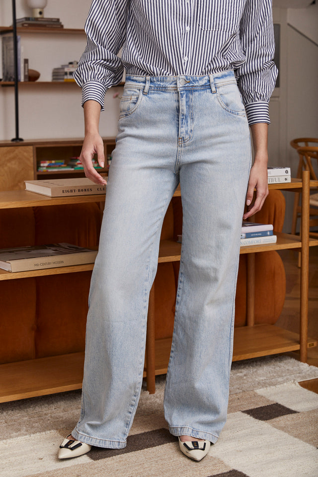 The Vintage Wide-Leg