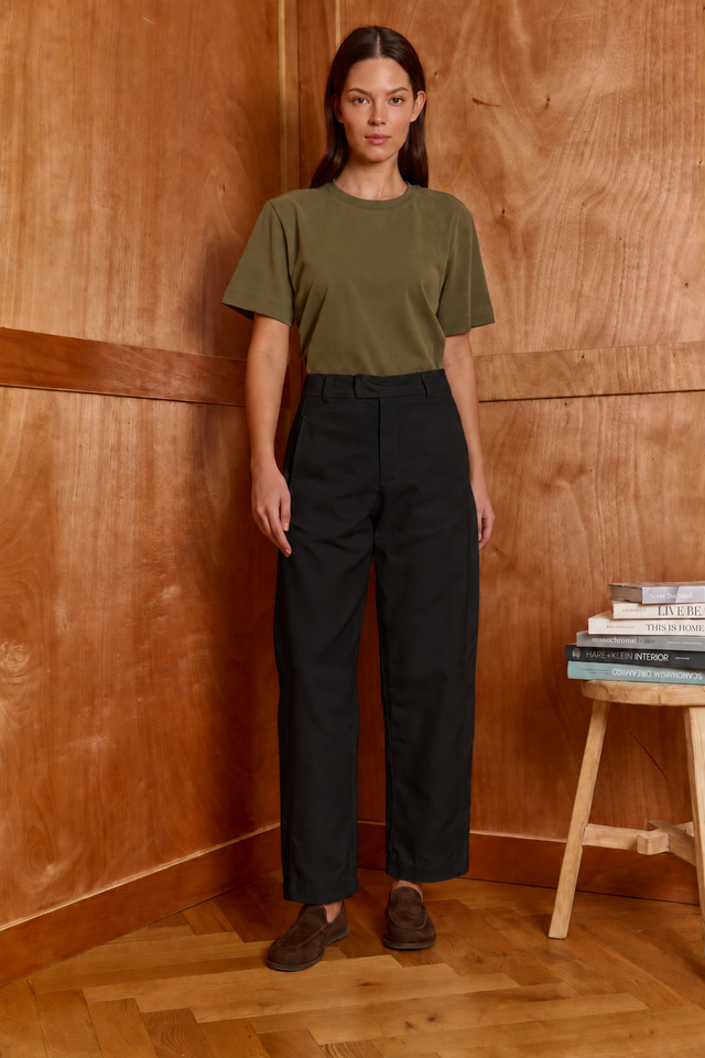 HOS Canvas Barrel Trousers