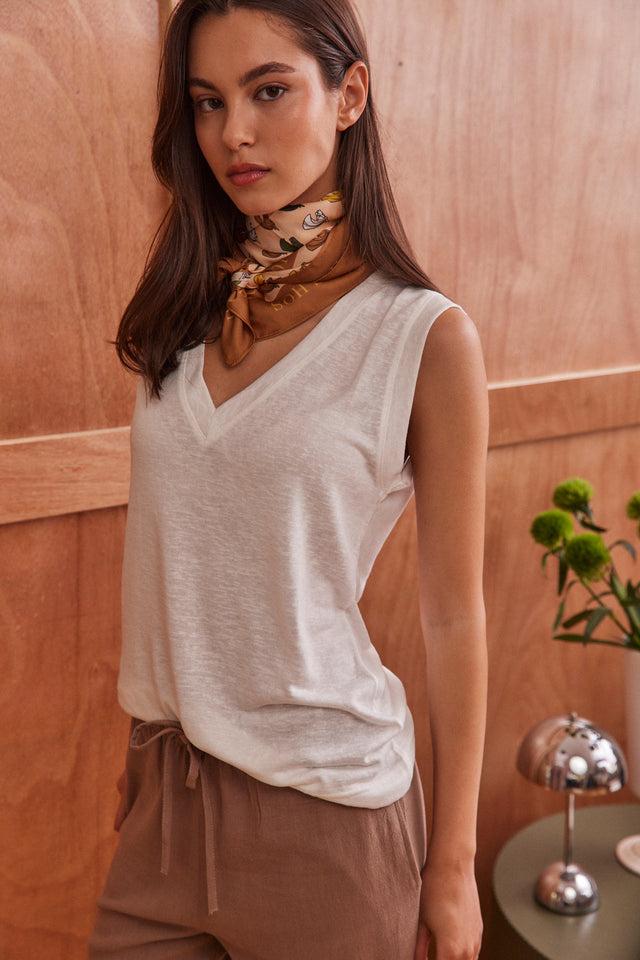 Essential V Tank Top