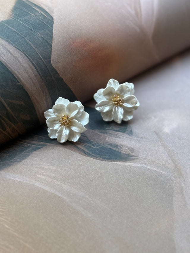 The lotus Earrings