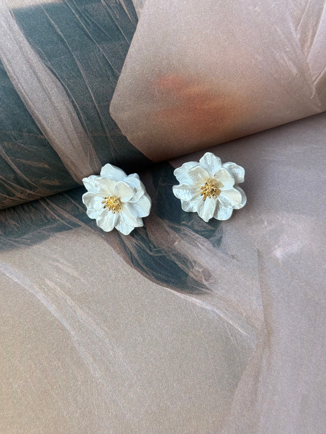 The lotus Earrings