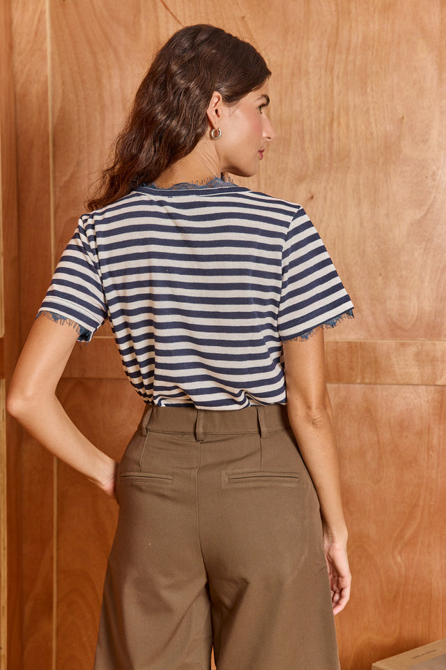 Essential Striped Lace