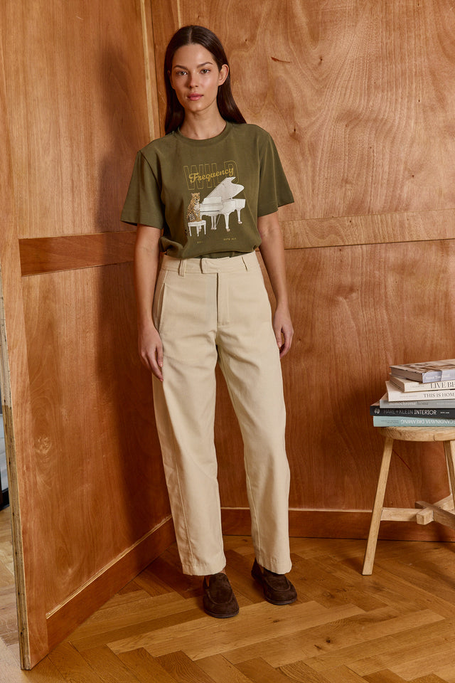 The Pianist Tee - Olive