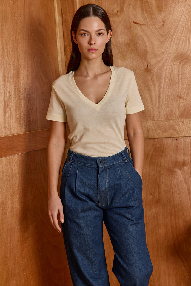 HOS Second Skin V-Neck Tee