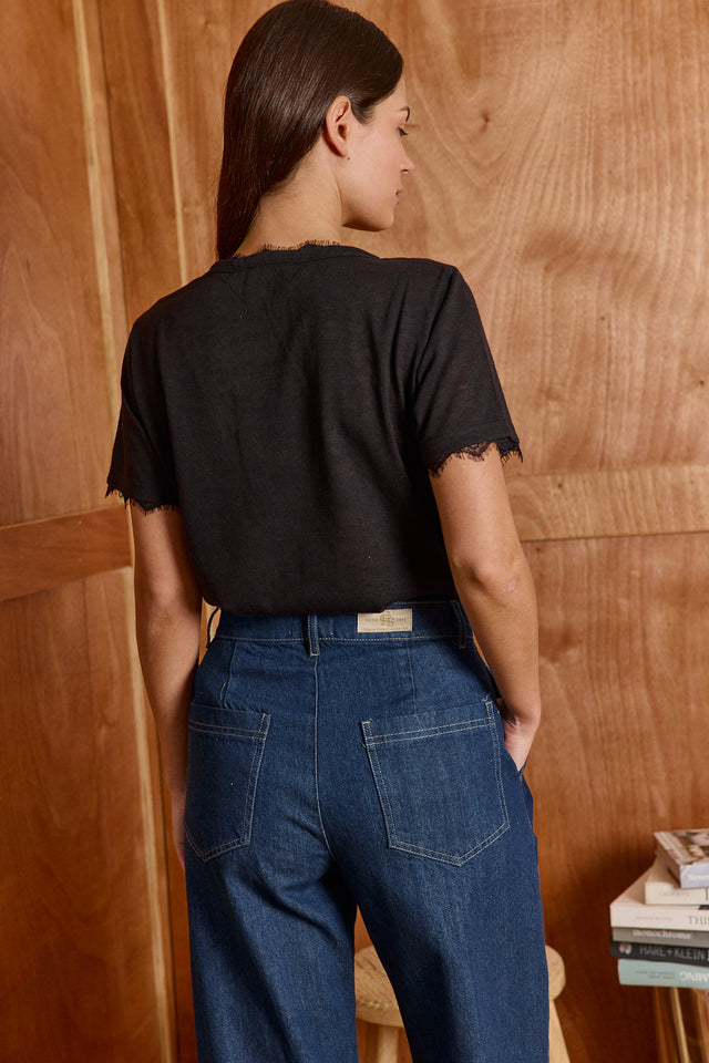 The Essential Lace Top - V Neck