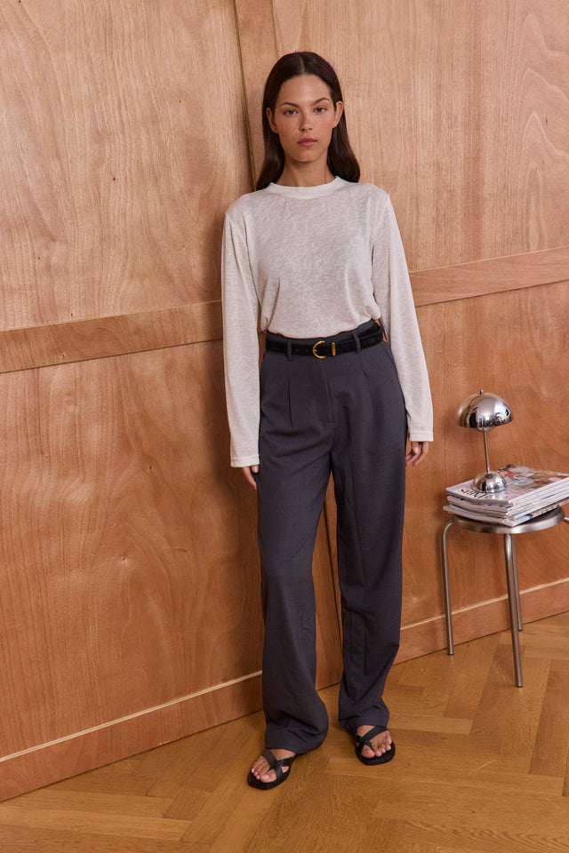 The Essential Top - Crew Neck