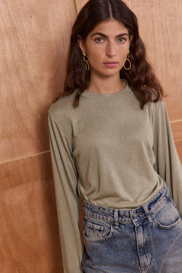 The Essential Top - Crew Neck