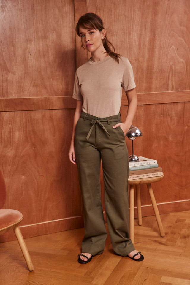 The relaxed tie waist
