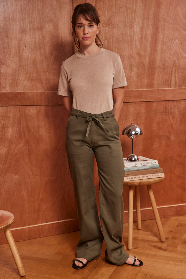 The relaxed tie waist
