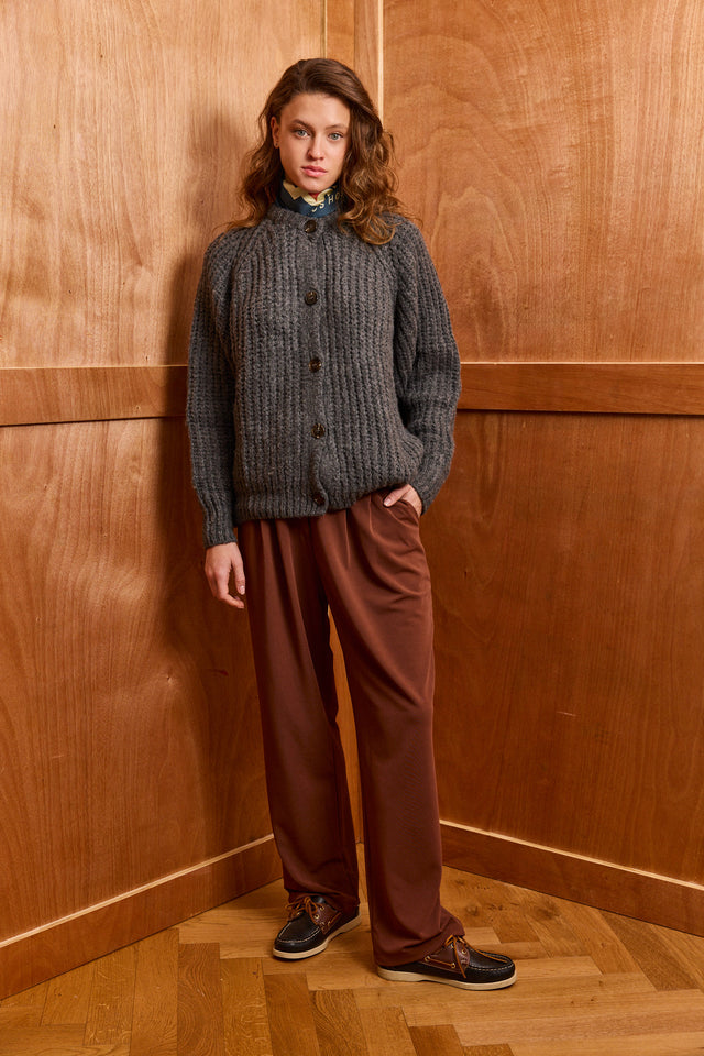 Loose Flow-Form Trousers