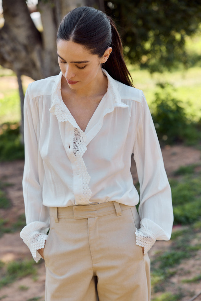 Silky Femme Blouse