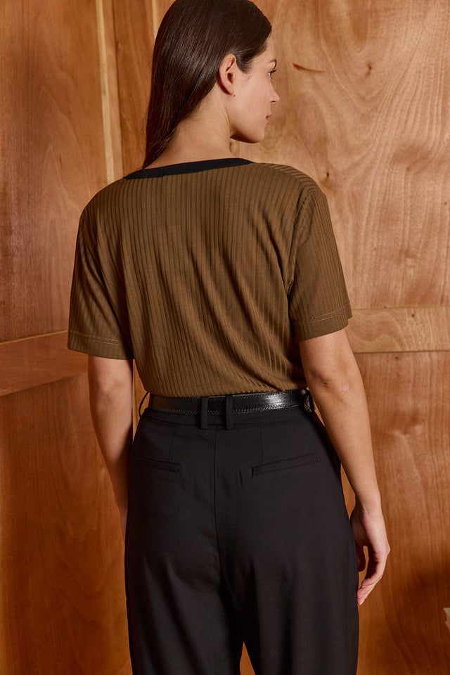 Supreme Tee - Crew neck