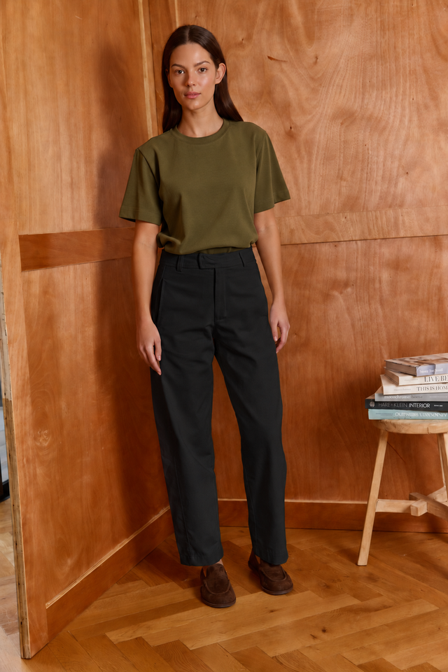 HOS Canvas Barrel Trousers