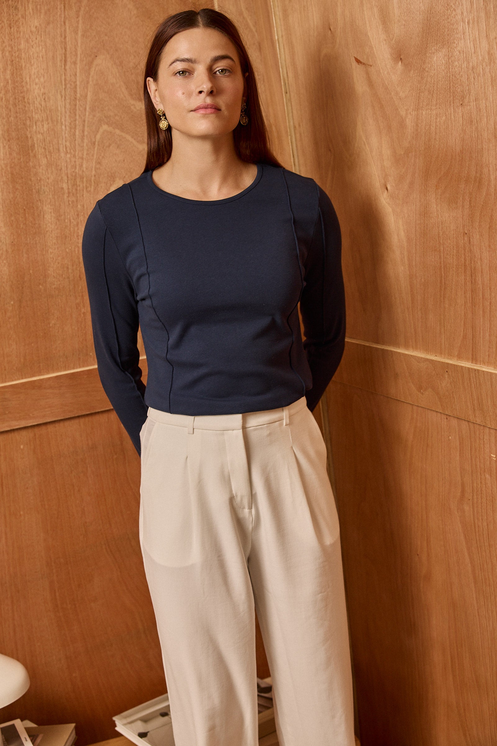 The Sculpted Top - crew neck