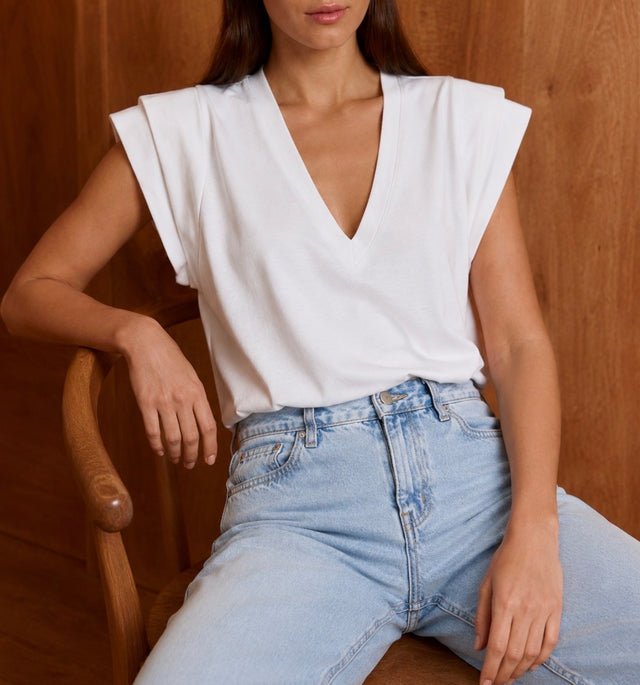 Signature Shoulders V neck