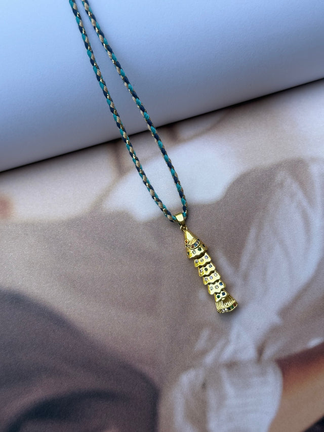 Isabella fish necklace
