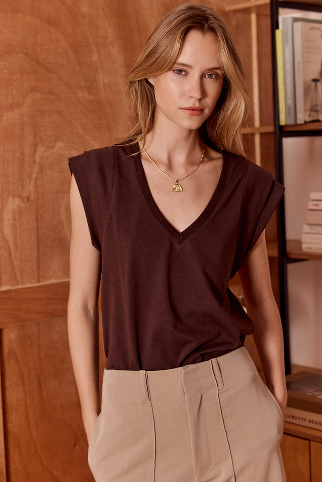 Signature Shoulders V neck