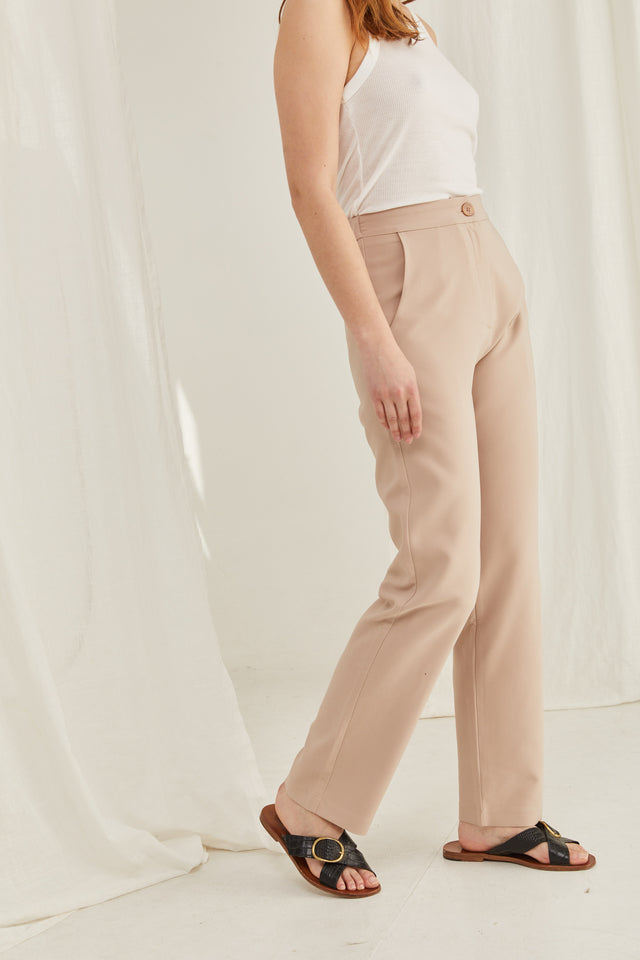 THE PERFECT TAILORED PANTS